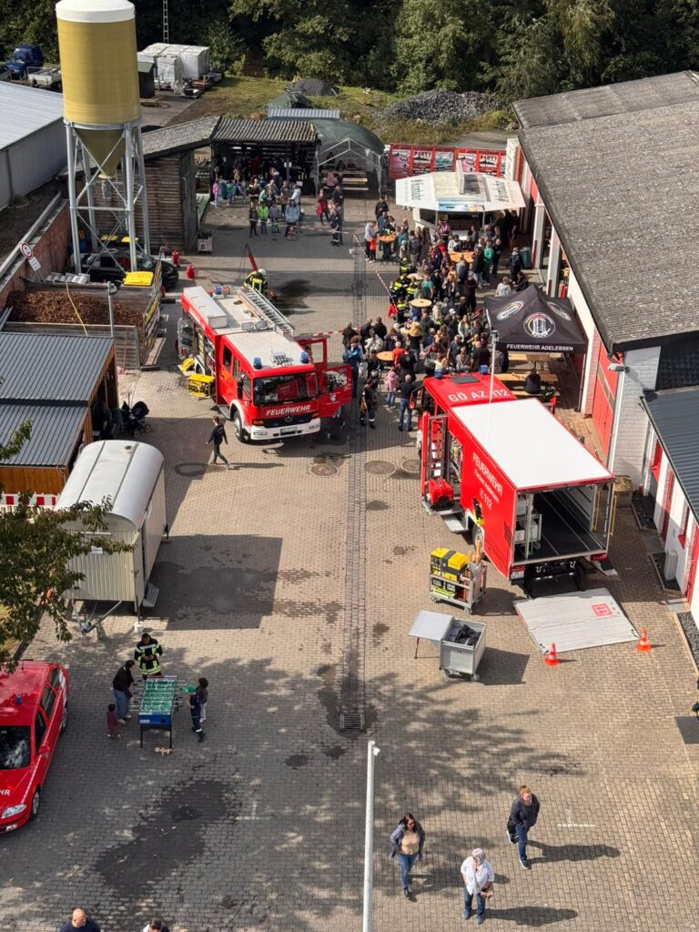 Erfolgreicher Tag der offenen Tür bei der Feuerwehr Adelebsen
